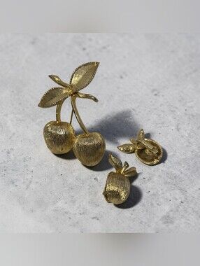 Sarah Coventry Gold Cherry Brooch and Earrings Set